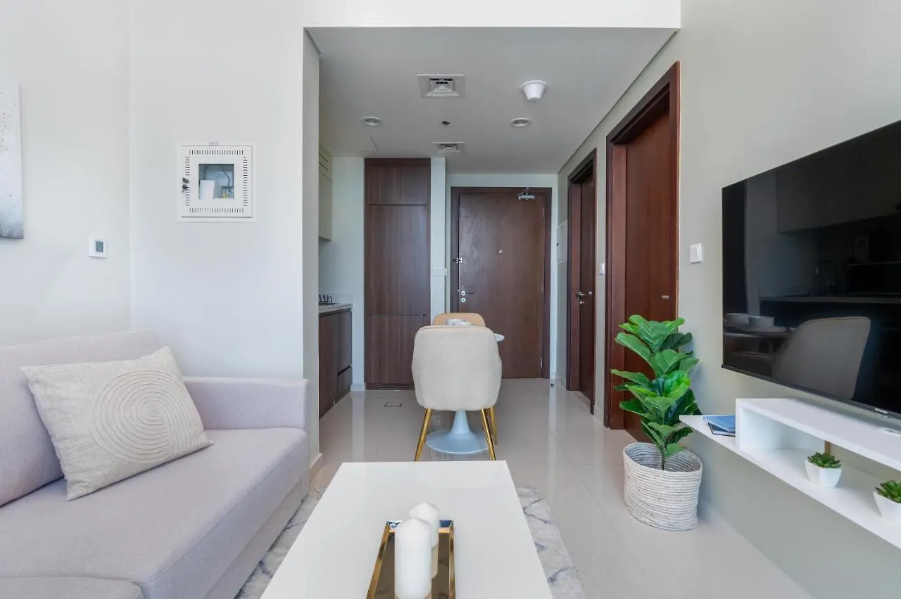 1 Bedroom Burj Khalifa View At Vera Dubai Apartment